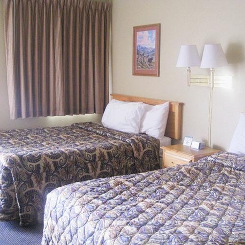 Silver Spur Motel Ландер Номер фото