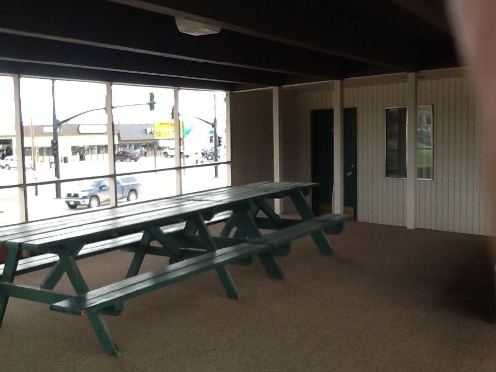 Silver Spur Motel Ландер Экстерьер фото